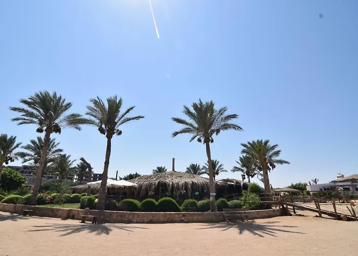 Sharm El Naga Resort&Diving Center